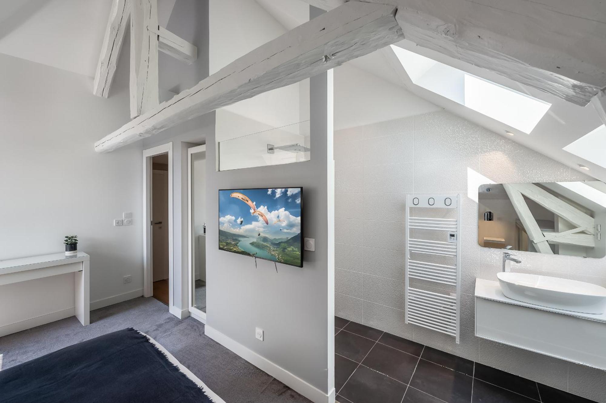 Le Chicissime, Coeur Du Village, Lla Selections By Location Lac Annecy Talloires Bagian luar foto
